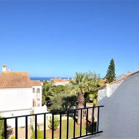 Holiday home In With Parking Space