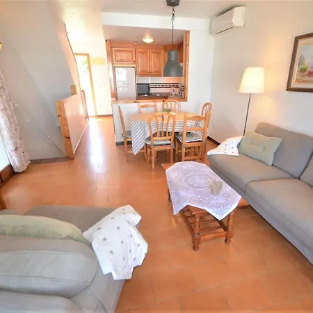 In With Parking Space Holiday home